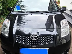 Schwarz Gebraucht 2006 Toyota Yaris Kleinwagen | 4.000 €