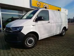 Candyweiß Gebraucht 2017 VW T6 Van | 12.990 €