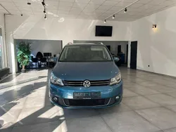 Blau Gebraucht 2014 VW Touran Cup Van / Kleinbus | 11.900 € (Etwas zu teuer)