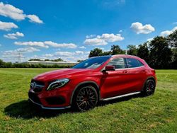 Rot Gebraucht 2014 Mercedes GLA45 AMG AMG SUV | 18.500 €