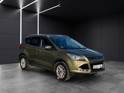Grün Gebraucht 2015 Ford Kuga Titanium SUV | 10.990 € (Fairer Preis)