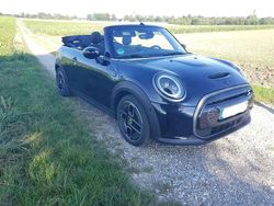 Schwarz Gebraucht 2023 Mini Cooper Kleinwagen | 44.500 €