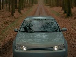 Blau Gebraucht 1998 VW Golf IV Limousine | 2.100 € (Fairer Preis)