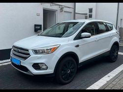 Weiß Gebraucht 2017 Ford Kuga SUV | 11.900 € (Superpreis)