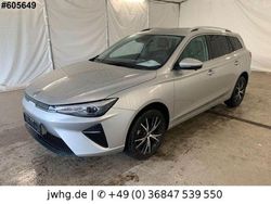 Silber Gebraucht 2023 MG MG5 EV Luxury Kombi | 18.480 € (Fairer Preis)