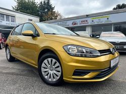 Gelb Gebraucht 2017 VW Golf Trendline Limousine | 11.990 € (Guter Preis)