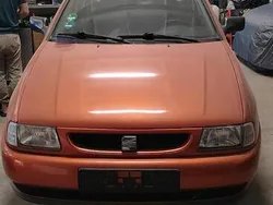Orange Gebraucht 1997 Seat Ibiza Kleinwagen | 900 €