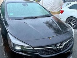 Schwarz Gebraucht 2020 Opel Astra Kombi | 5.600 € (Superpreis)