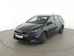 Grau Gebraucht 2022 Kia Ceed Spirit Kombi | 20.890 € (Etwas zu teuer)
