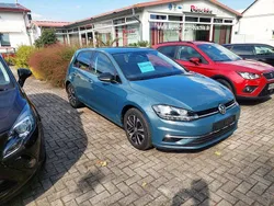 Blau Gebraucht 2020 VW Golf VII IQ Drive Limousine | 15.450 € (Guter Preis)