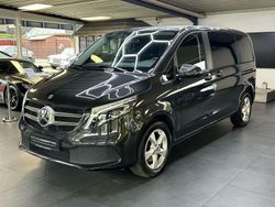 Grau Gebraucht 2019 Mercedes V220 Edition Van / Kleinbus | 39.900 € (Guter Preis)