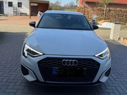 Weiß Gebraucht 2021 Audi A3 Sportback e-tron Ambiente Limousine | 21.950 € (Guter Preis)
