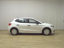 Weiss Gebraucht 2021 Seat Ibiza Reference Limousine | 10.980 € (Superpreis)