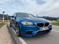 Blau Gebraucht 2013 BMW M5 Shadowline Limousine | 40.990 € (Superpreis)