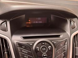 Silber Gebraucht 2012 Ford Focus Kombi | 4.200 €