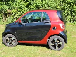 Schwarz Gebraucht 2020 Smart ForTwo Electric Drive Passion Coupé | 10.500 € (Fairer Preis)