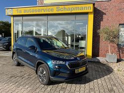 Lava blau metallic Gebraucht 2023 Skoda Karoq Tour SUV | 25.980 € (Fairer Preis)