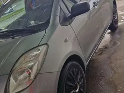 Grau Gebraucht 2007 Toyota Yaris Sol Kleinwagen | 2.950 € (Fairer Preis)