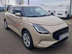 Caravan ivory Gebraucht 2024 Suzuki Swift Comfort Limousine | 19.990 € (Fairer Preis)