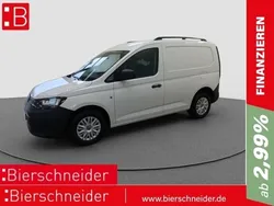 Weiss Gebraucht 2024 VW Caddy Van / Kleinbus | 31.550 € (Etwas zu teuer)