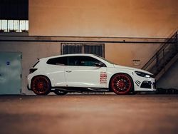 Weiß Gebraucht 2008 VW Scirocco Coupé | 12.000 €