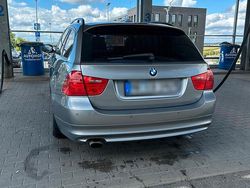 Silber Gebraucht 2011 BMW 318 Kombi | 3.500 € (Fairer Preis)