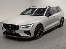 Grau (birchlightmet.) Gebraucht 2019 Volvo V60 R-Design Kombi | 26.480 € (Fairer Preis)
