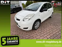 Weiß Gebraucht 2011 Toyota Yaris Cool Kleinwagen | 3.990 € (Fairer Preis)