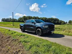 Blau Gebraucht 2021 Dodge Ram Abholung | 53.990 € (Teuer)