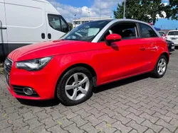 Rot Gebraucht 2011 Audi A1 Attraction Kleinwagen | 5.400 € (Guter Preis)