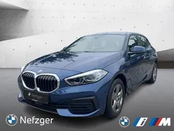 Blau Gebraucht 2022 BMW 118 Advantage Kleinwagen | 25.400 € (Fairer Preis)