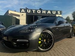 Grau Gebraucht 2018 Porsche Panamera Turbo S Limousine | 79.500 €