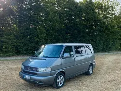 Grau Gebraucht 2002 VW T4 Highline Van | 14.900 € (Etwas zu teuer)