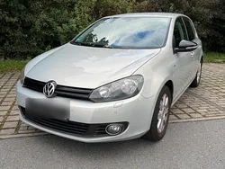 Silber Gebraucht 2012 VW Golf VI Match Limousine | 6.900 € (Etwas zu teuer)