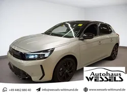 Silber Gebraucht 2024 Opel Corsa Limousine | 18.490 € (Fairer Preis)