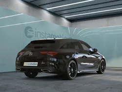 Schwarz Gebraucht 2021 Mercedes CLA250 Shooting Brake AMG Kombi | 34.924 € (Fairer Preis)
