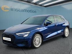 Blau Gebraucht 2023 Audi A3 Sportback Kleinwagen | 28.849 € (Guter Preis)