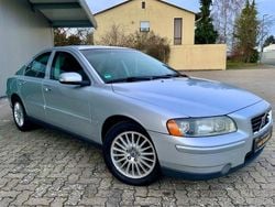 Silber Gebraucht 2006 Volvo S60 Limousine | 9.990 €