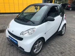Schwarz Gebraucht 2011 Smart ForTwo Coupé Coupé | 2.799 € (Fairer Preis)