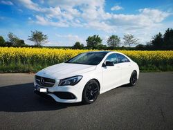 Weiß Gebraucht 2017 Mercedes CLA180 AMG line Limousine | 17.950 € (Fairer Preis)