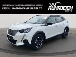 Blanc nacre (metallic) Gebraucht 2022 Peugeot e-2008 GT SUV | 21.990 € (Fairer Preis)