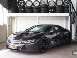 Grau Gebraucht 2016 BMW i8 Performance Coupé | 69.990 € (Fairer Preis)