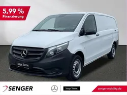 Weiß Gebraucht 2024 Mercedes Vito Van / Kleinbus | 33.261 € (Guter Preis)