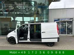 Arktikweiss Gebraucht 2014 Mercedes Vito Van / Kleinbus | 8.750 € (Fairer Preis)
