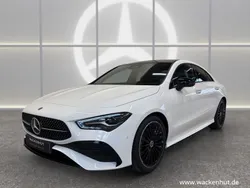 Weiss Gebraucht 2025 Mercedes CLA220 AMG line Limousine | 46.990 € (Teuer)