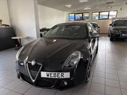 Schwarz Gebraucht 2014 Alfa Romeo Giulietta Veloce Kleinwagen | 7.999 € (Guter Preis)