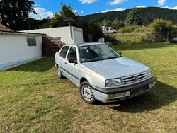 Silber Gebraucht 1993 VW Vento Limousine | 2.800 €
