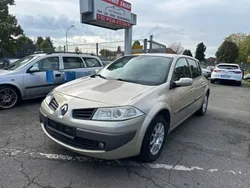 Beige Gebraucht 2006 Renault Mégane II Avantage Limousine | 2.200 € (Fairer Preis)