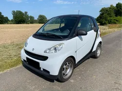 Weiß Gebraucht 2008 Smart ForTwo Coupé Kleinwagen | 2.999 € (Fairer Preis)