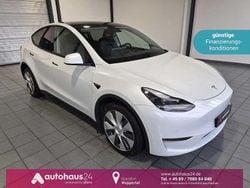Weiß Gebraucht 2022 Tesla Model Y SUV | 31.990 € (Guter Preis)